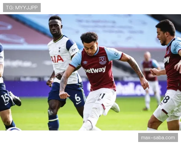 孙兴慜的无球跑动艺术：反越位时机与防线撕裂机制解析